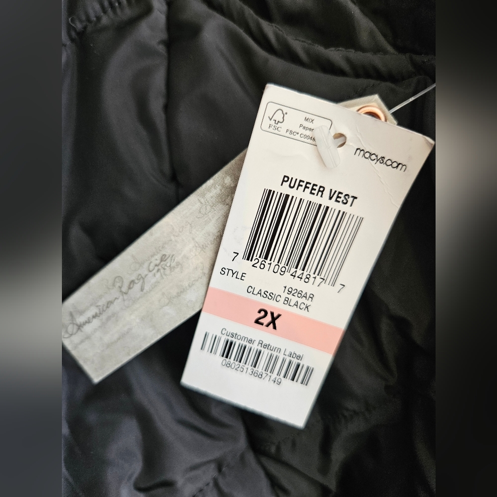 American Rag Black Puffer Vest - Picture 5 of 5